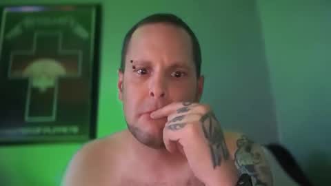 Snapshot of hand_banana_420 chatting on 09.13.25 hand_banana_420 online show from 09.13.25