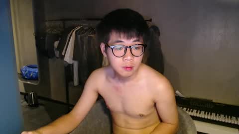 handsome_mannn online show from 09.30.25