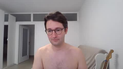 Snapshot of handsome_sasha chatting on 01.06.26 Sasha online show from 01.06.26