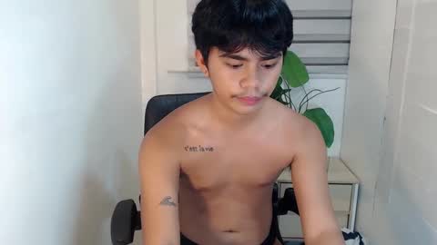 Snapshot of handsome_vanana chatting on 02.19.25 handsome_vanana online show from 02.19.25