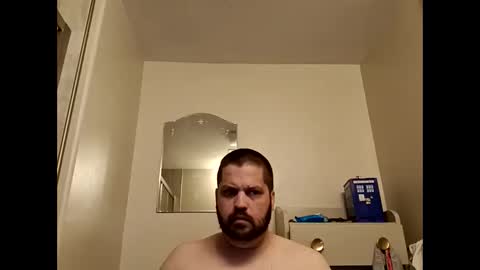 Handsomedaddy198923 online show from 05.27.26