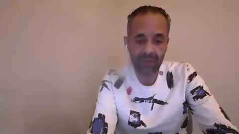 Snapshot of handsomepenis20cm chatting on 10.16.25 handsomepenis20cm online show from 10.16.25