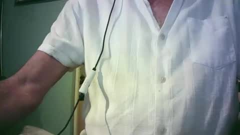 Snapshot of handymanforyou177322 chatting on 10.05.25 handymanforyou177322 online show from 10.05.25