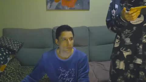 Snapshot of hane40 chatting on 12.23.25 hane40 online show from 12.23.25