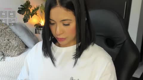 Snapshot of hanna_1sweet chatting on 03.10.25 hanna online show from 03.10.25