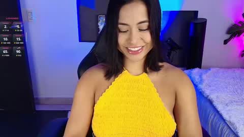 Snapshot of hanna_1sweet chatting on 10.04.25 hanna online show from 10.04.25