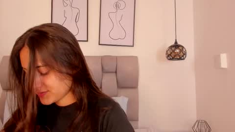 Snapshot of hanna__evans_ chatting on 10.21.25 hanna__evans_ online show from 10.21.25