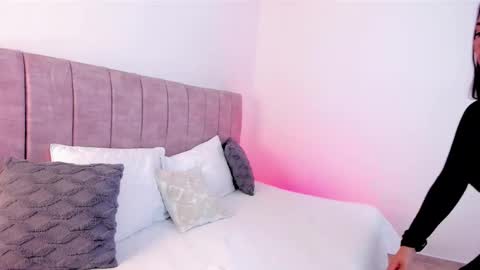 hanna_bunny15 online show from 02.19.26