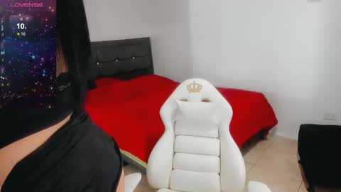 hanna_hottxx online show from 02.12.25