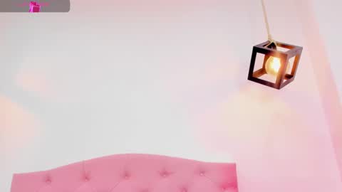 Snapshot of hanna_keller1 chatting on 02.26.25 Welcome Guys Im hannaHoney online show from 02.26.25