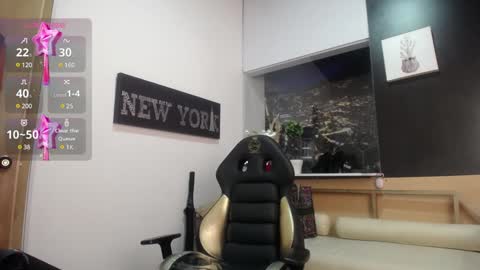 Snapshot of hanna_lamber chatting on 12.29.24 hanna_lamber online show from 12.29.24