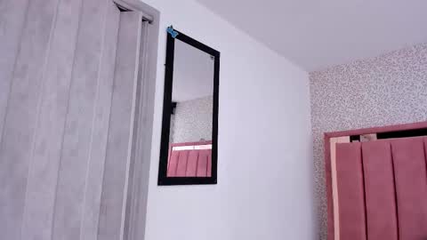  H A N N A  online show from 11.13.25