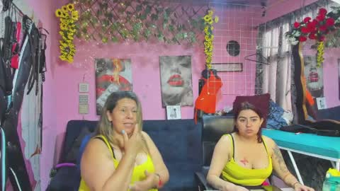 Snapshot of hanna_mature01 chatting on 05.22.26 Hanna online show from 05.22.26