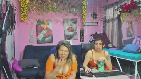 Snapshot of hanna_mature01 chatting on 05.29.26 Hanna online show from 05.29.26