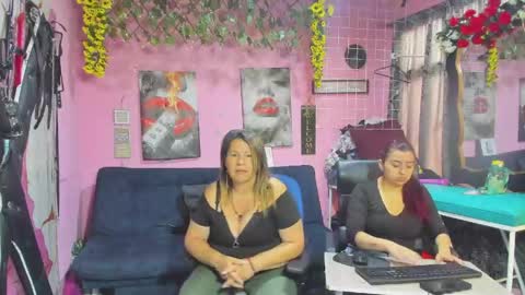 Snapshot of hanna_mature01 chatting on 05.30.26 Hanna online show from 05.30.26