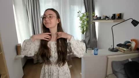 Nicole online show from 03.23.26