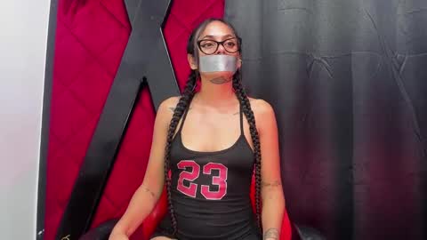 EVA online show from 01.05.25