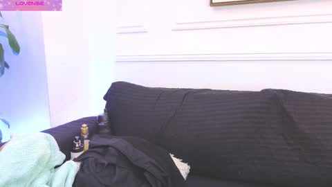 HANNA SOFIA online show from 02.19.26