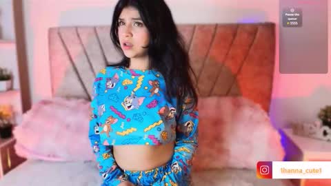 Snapshot of hannaa_cute chatting on 01.12.26 Hanna 3 online show from 01.12.26