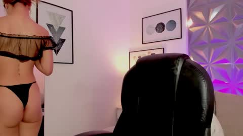 hannah__gray online show from 11.26.25