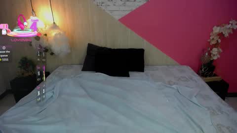 Hannah  online show from 11.03.25