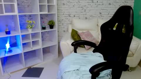 Hannah  online show from 11.09.25