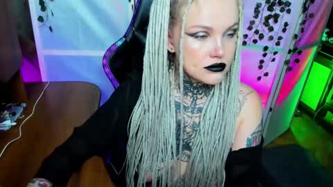 Hannah online show from 12.02.25