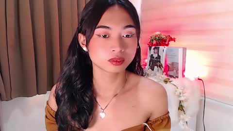 Snapshot of hannah_davis69 chatting on 01.18.25 Alex online show from 01.18.25