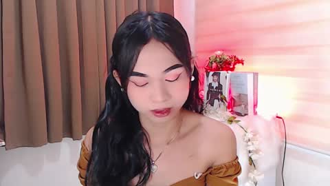 Snapshot of hannah_davis69 chatting on 01.19.25 Alex online show from 01.19.25