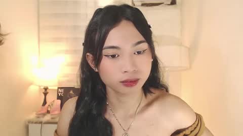 Snapshot of hannah_davis69 chatting on 01.24.25 Alex online show from 01.24.25