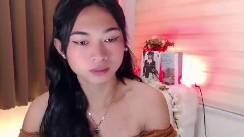 Snapshot of hannah_davis69 chatting on 01.27.25 Alex online show from 01.27.25