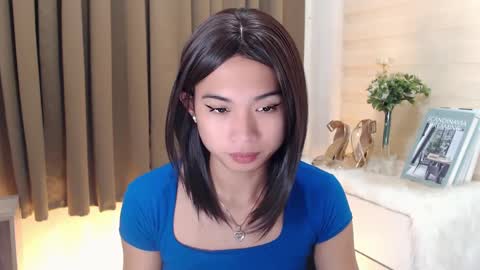 Snapshot of hannah_davis69 chatting on 02.28.25 Alex online show from 02.28.25