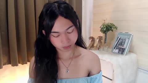 Snapshot of hannah_davis69 chatting on 03.06.25 Alex online show from 03.06.25