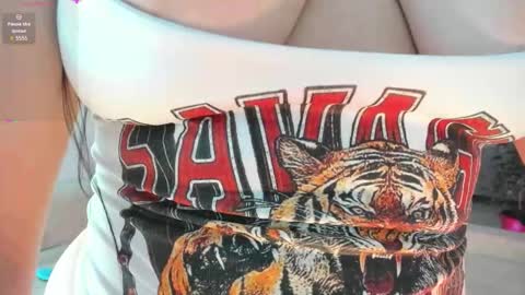 Snapshot of hannah_jonhson_1 chatting on 11.16.25 Hannah online show from 11.16.25