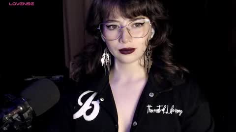 Hannah online show from 12.14.25