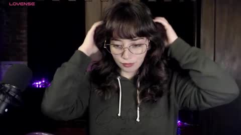 Hannah online show from 12.15.25