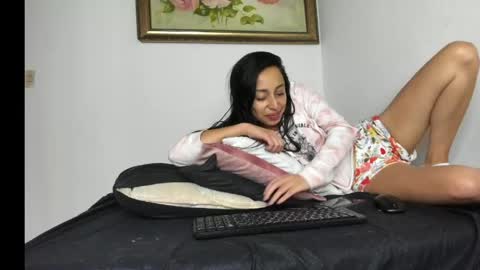 Hannah online show from 04.25.26