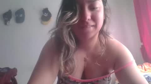 hannahevans2 online show from 02.05.26