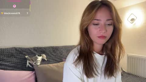 Snapshot of hannahinto chatting on 10.31.25 hannahinto online show from 10.31.25