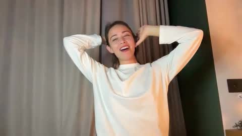 hannahinto online show from 01.06.26