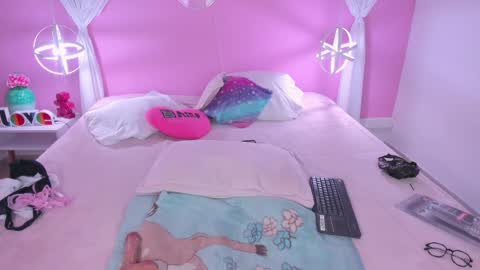 Hannah online show from 12.29.24