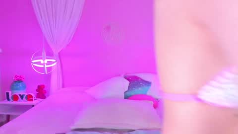 Hannah online show from 12.30.24