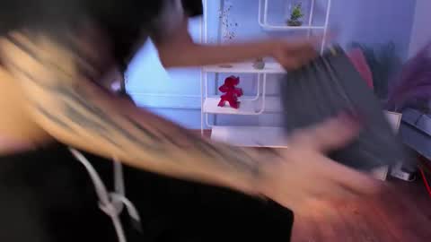 Hannah online show from 02.05.26