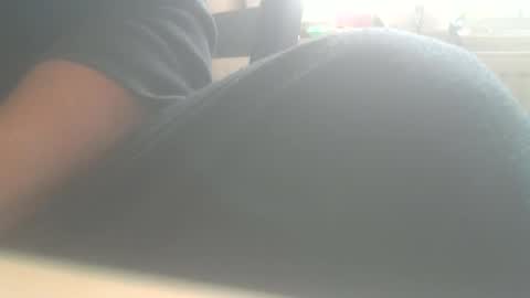 hannes_k online show from 02.15.25