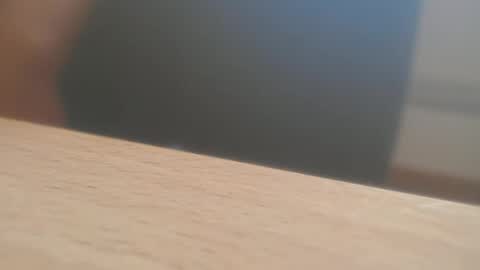 hannes_k online show from 10.17.25