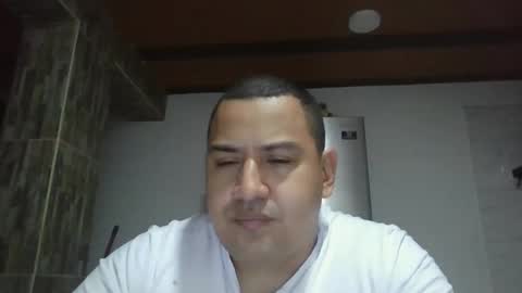 Snapshot of hansel_3 chatting on 05.02.26 Andrs Cortes online show from 05.02.26