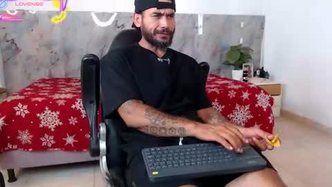 Snapshot of hanz_col chatting on 07.20.26 hanz_col online show from 07.20.26