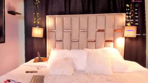 Snapshot of hanzking01 chatting on 12.01.25 Hanzking01 online show from 12.01.25