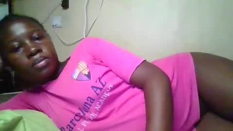 Snapshot of happy_dimple chatting on 10.26.25 happy_dimple online show from 10.26.25