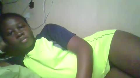 Snapshot of happy_dimple chatting on 11.07.25 happy_dimple online show from 11.07.25